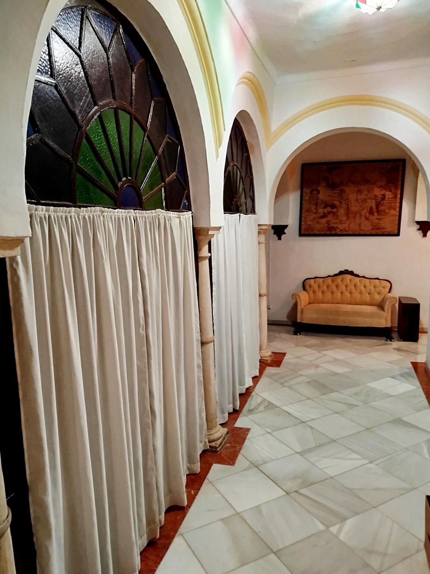 Casa Palacio Domus Astigi (Adults Only) Ecija Bagian luar foto